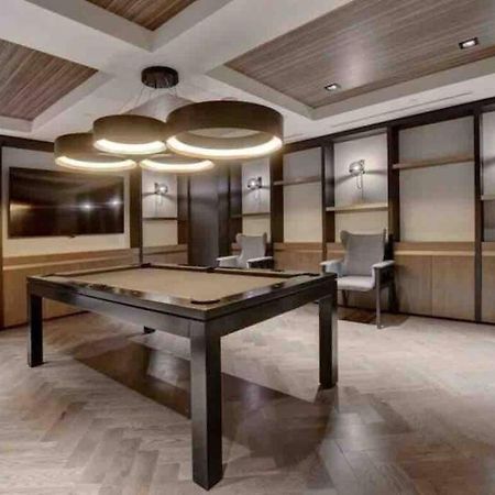 Mind Blowing City View - 2 Beds - Pool & Spa - Downtown Montréal Dış mekan fotoğraf